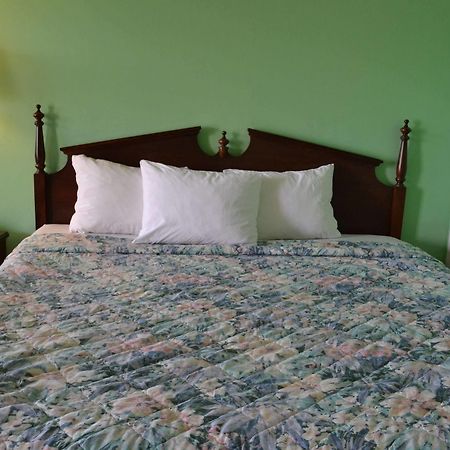 Budget Inn כריסטיאנסבורג מראה חיצוני תמונה