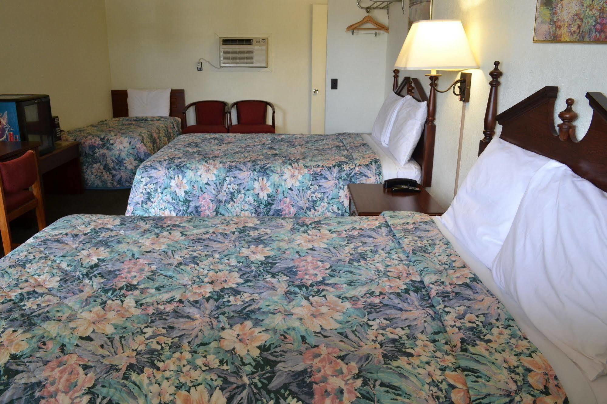 Budget Inn כריסטיאנסבורג מראה חיצוני תמונה